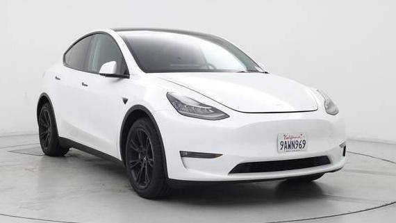 TESLA MODEL Y 2021 5YJYGDEE0MF229182 image